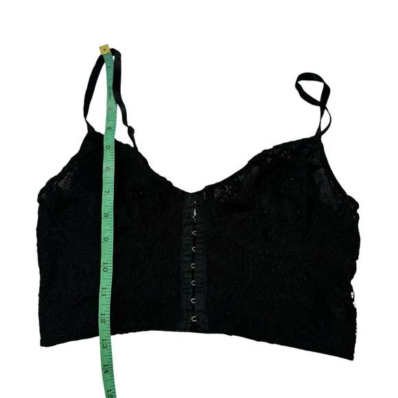 KIMCHI BLUE Black Lace Gothic Bra Crop Top Size Med-Large Womens Whimsygoth - Picture 8 of 8